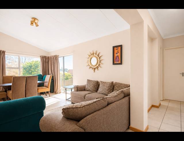 2 BEDROOM SECTIONAL TITLE FOR SALE IN BLACKHEATH